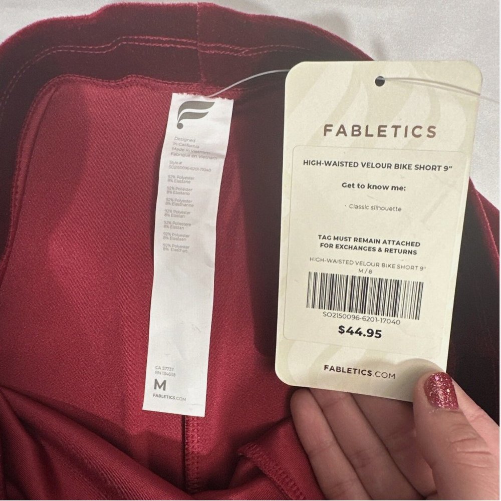 NWT $50 Fabletics [ Medium 8 ] High Waisted Velour 9'' Short in Cherry‎ Red - Picture 10 of 11